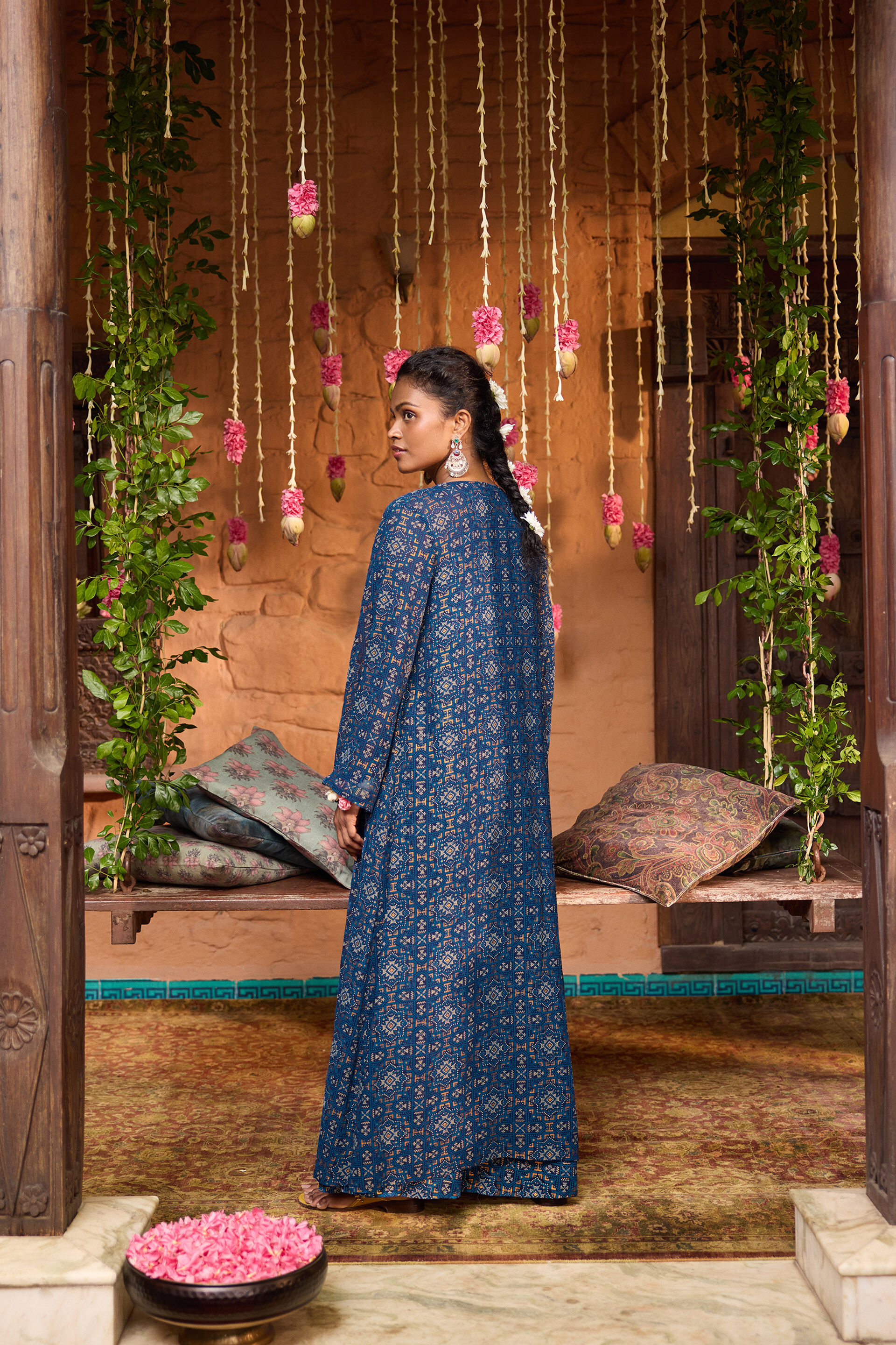 Neela Aftaab Co-ord Set, Blue, image 4